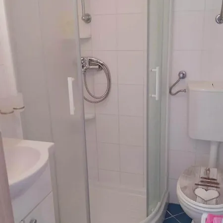 With Parking Space Losinj, Losinj - 25549 Apartment *