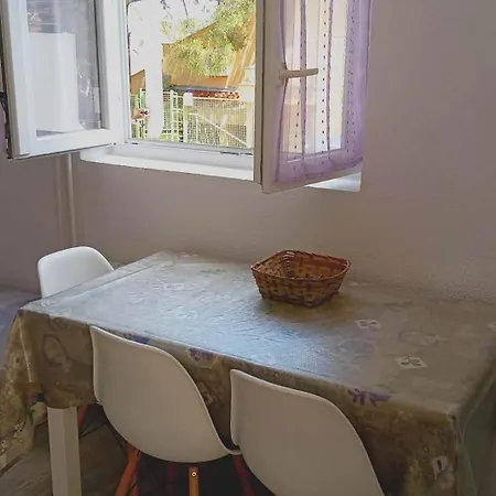 Apartment With Parking Space Losinj, Losinj - 25549